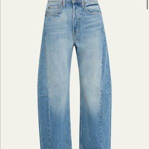 Bsides slim lasso high rise jean. Only worn a handful of times.